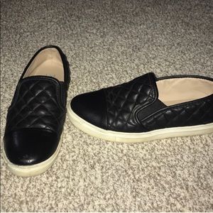 Bundle of shoes!!! ( 5 pairs!!!)